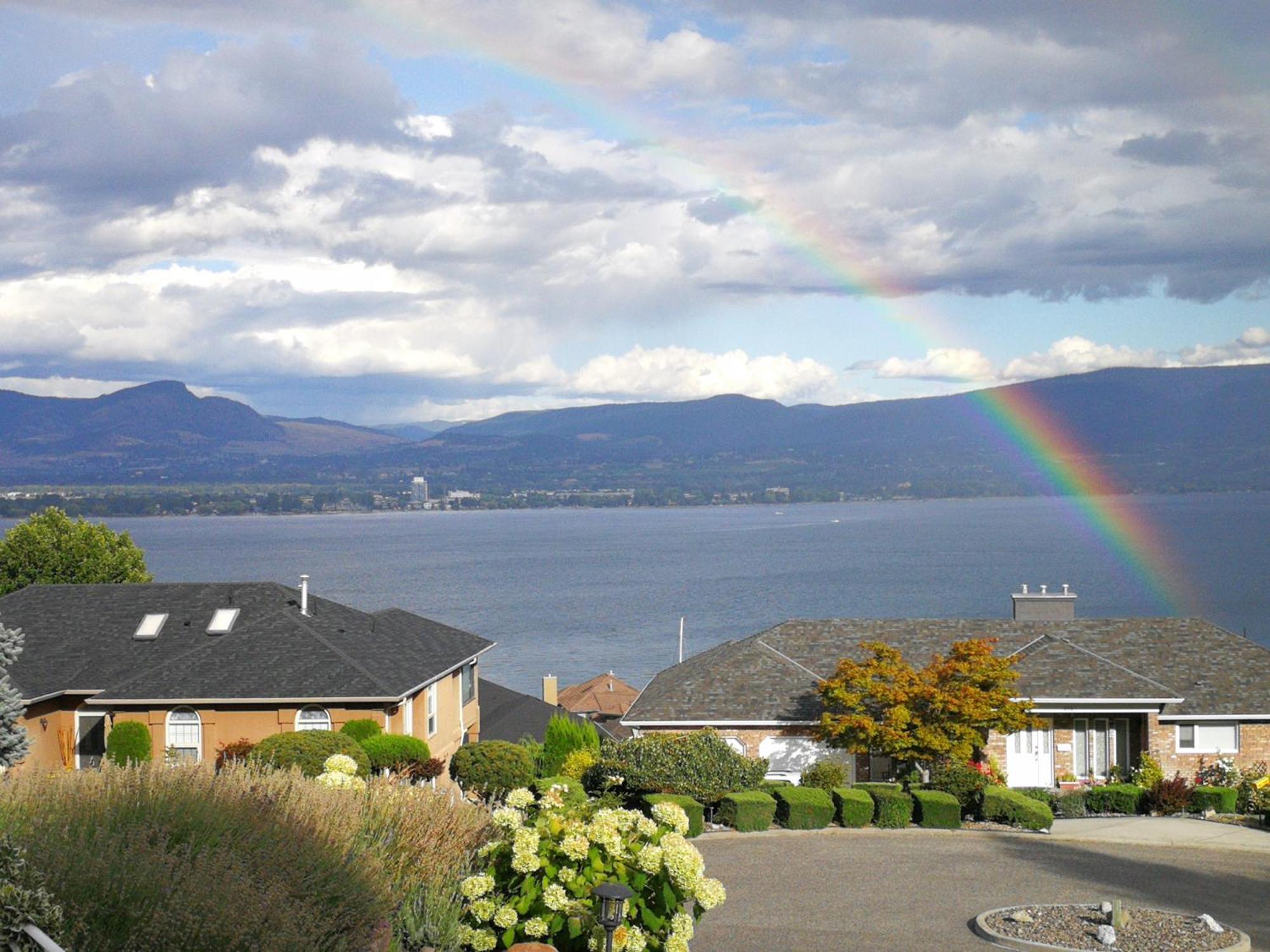 Casa Grande Lakeview House West Kelowna Phòng bức ảnh